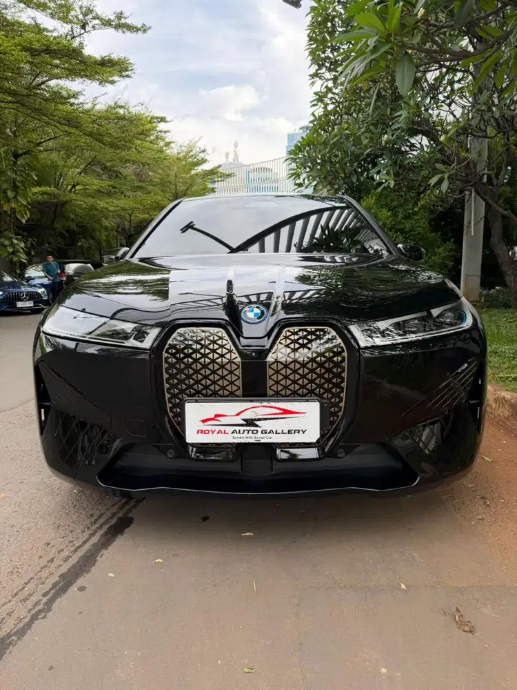 BMW iX EV xDrive40 2023