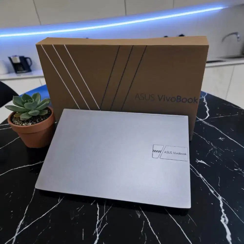 ASUS Vivobook Pro 15 OLED M3500QC R9