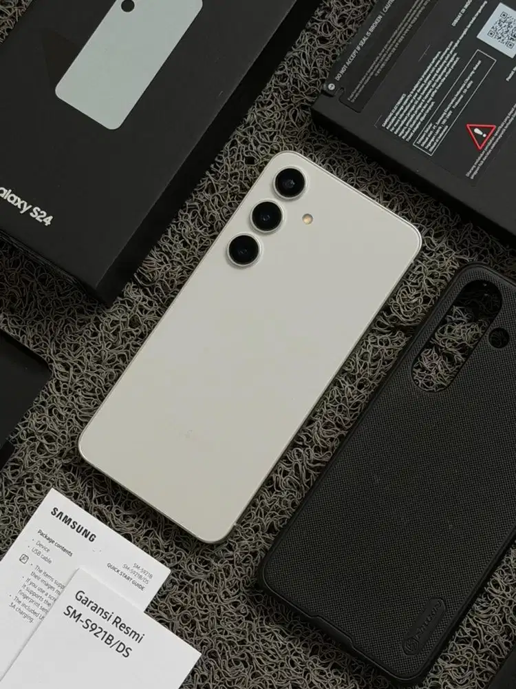 Samsung Galaxy S24 256gb Sitimewah Fullset Resmi