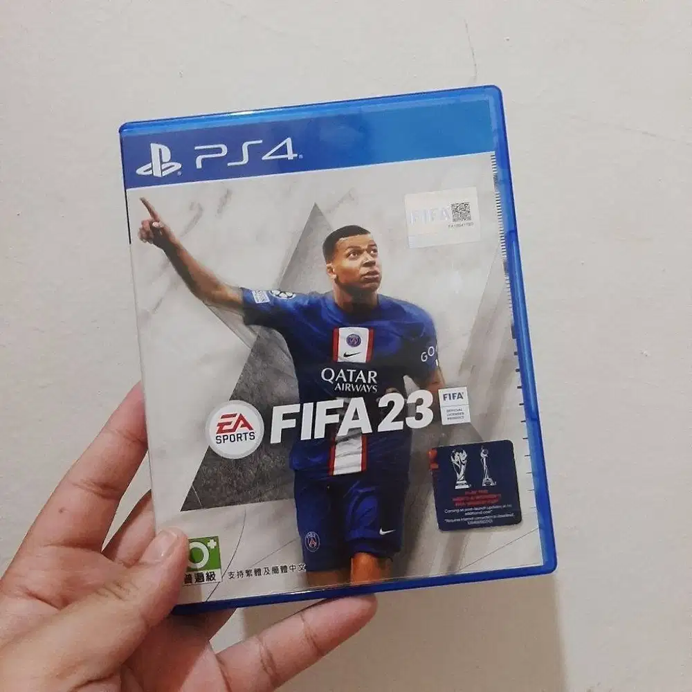 BD Kaset PS4 FIFA23