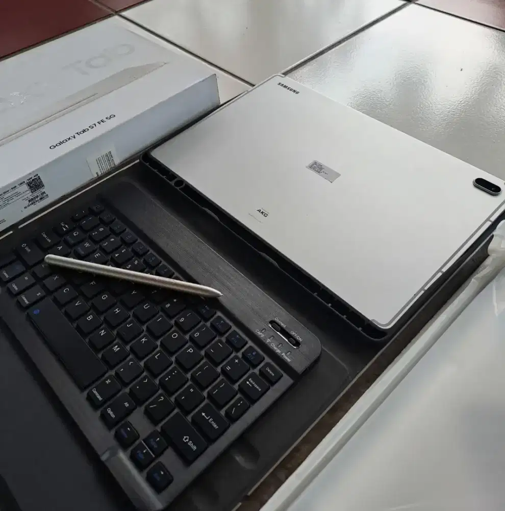 Samsung TAB S7 FE 5G 6/128GB Fullset NO MINUS LIKE NEW + KEYBOARD