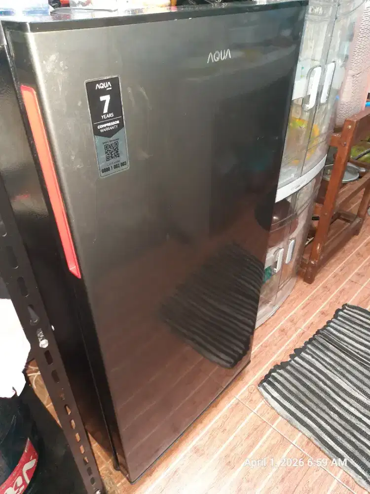 Kulkas Aqua D181