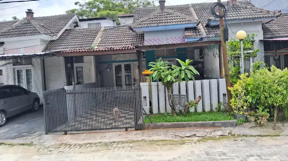 Rumah di jual wika kutai hills
