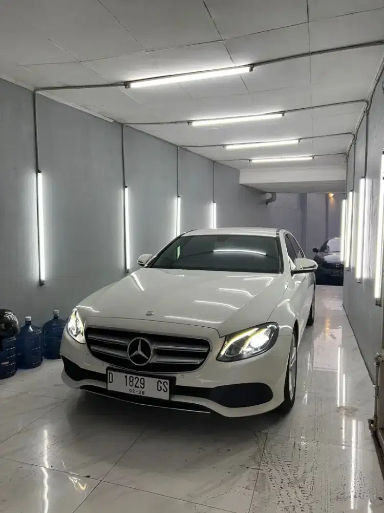 MERCEDES BENZ E 250 2017