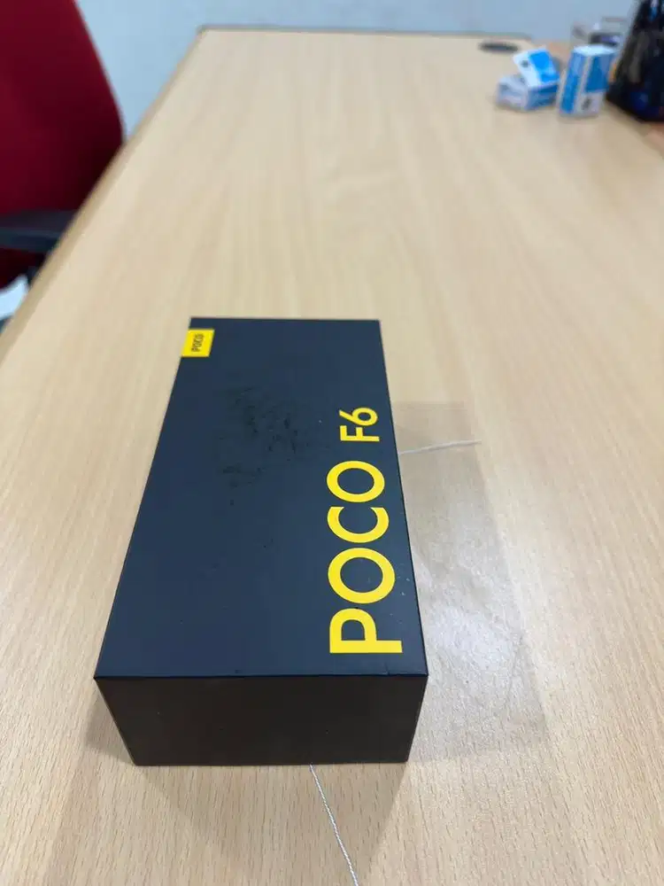 Dijual Poco F6 Black 12/512Gb