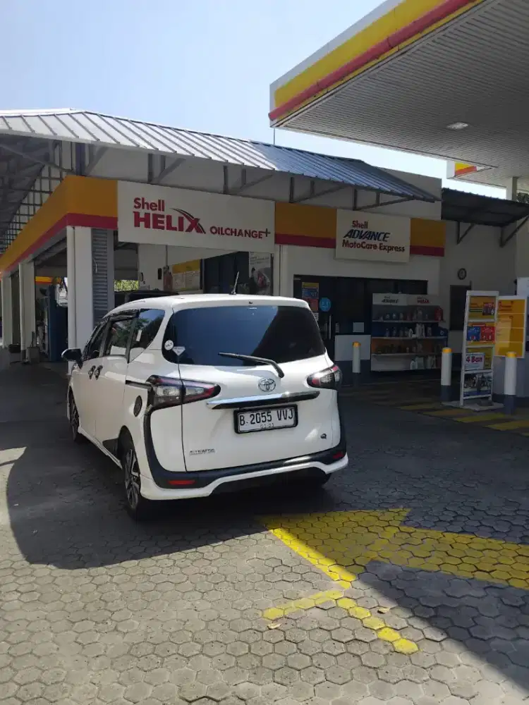 TOYOTA SIENTA MATIC AT TIPE Q TERTINGGI TT BT TUKAR TAMBAH BARTER