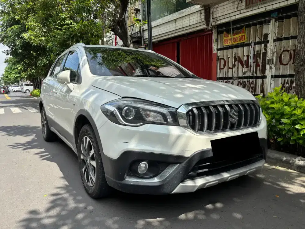 Suzuki SX4 cross 2022 matic km 26ribu