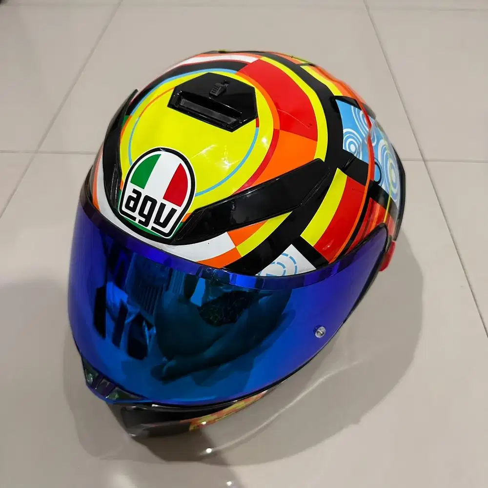 HELM AGV FULL FACE MEDIUM SIZE