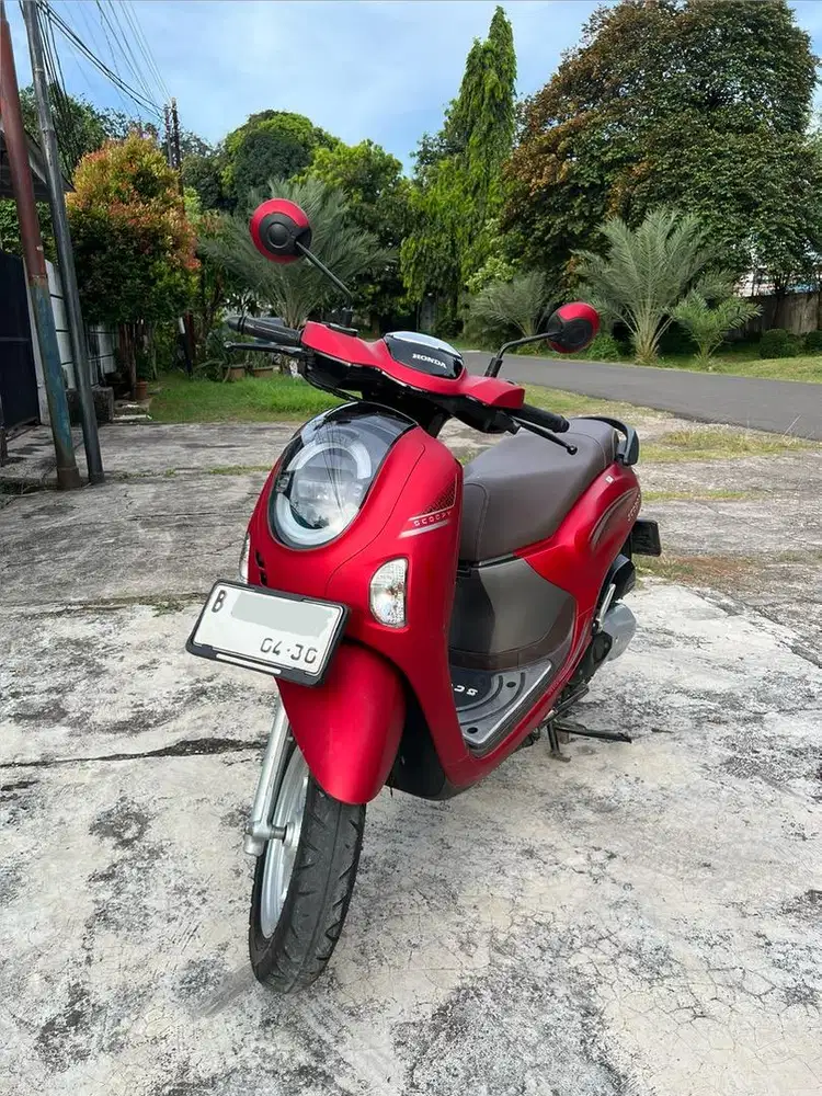Scoopy Stylish 2025