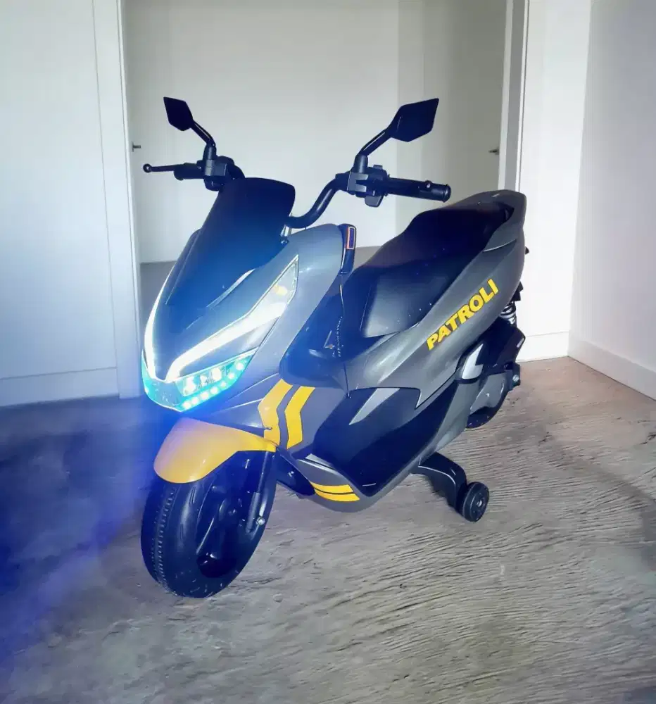 Motor aki anak polisi