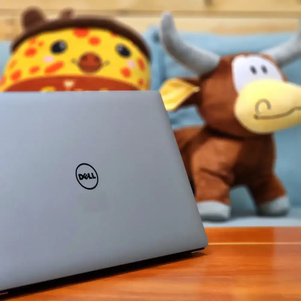 Dell Precision 5520 i7 Nvidia Quadro 128bit for Editing n Workstation