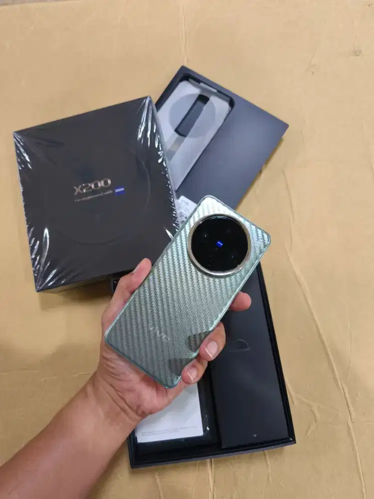 Vivo X200 12/256GB 5G Zeiss Optic Kamera Garansi Resmi Fullset Ori