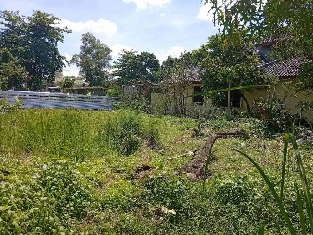 Tanah untuk pergudangan dan industri