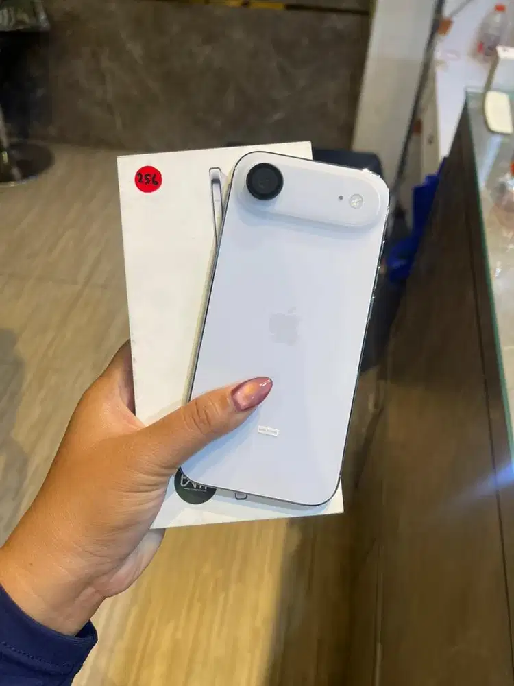 Iphone Air 256gb Sky Blue Bh 100% Siklus 0x Garansi 12 Maret 2027 ibox