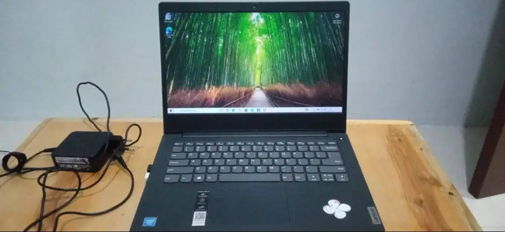 Lenovo Ideapad Slim 3 14IGL05 Intel Celeron N4020 SSD 256Gb