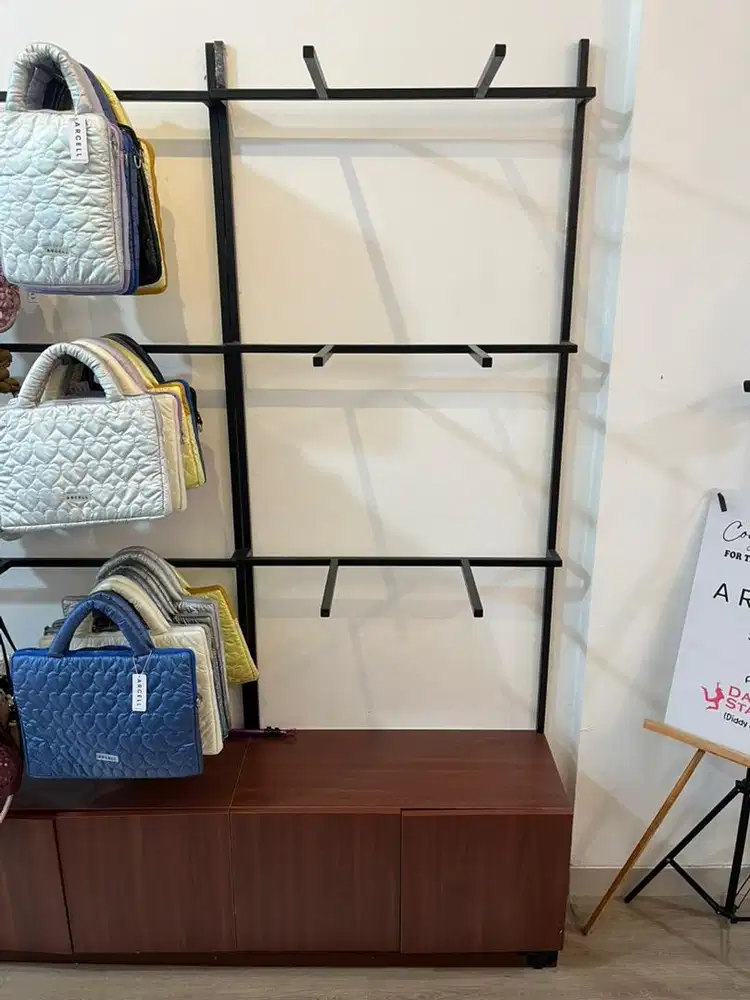 JUAL RUGI Display Besi Serba Guna