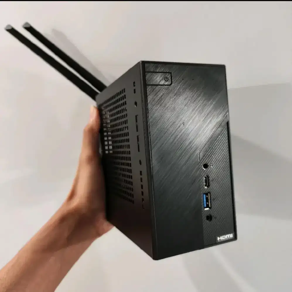 PC Gaming Mini Cuman segenggam tangan