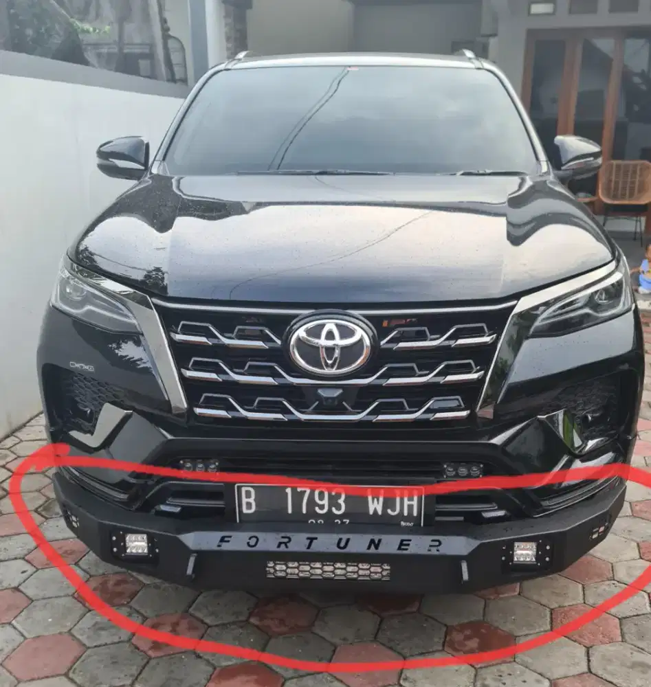 Bumper tanduk fortuner