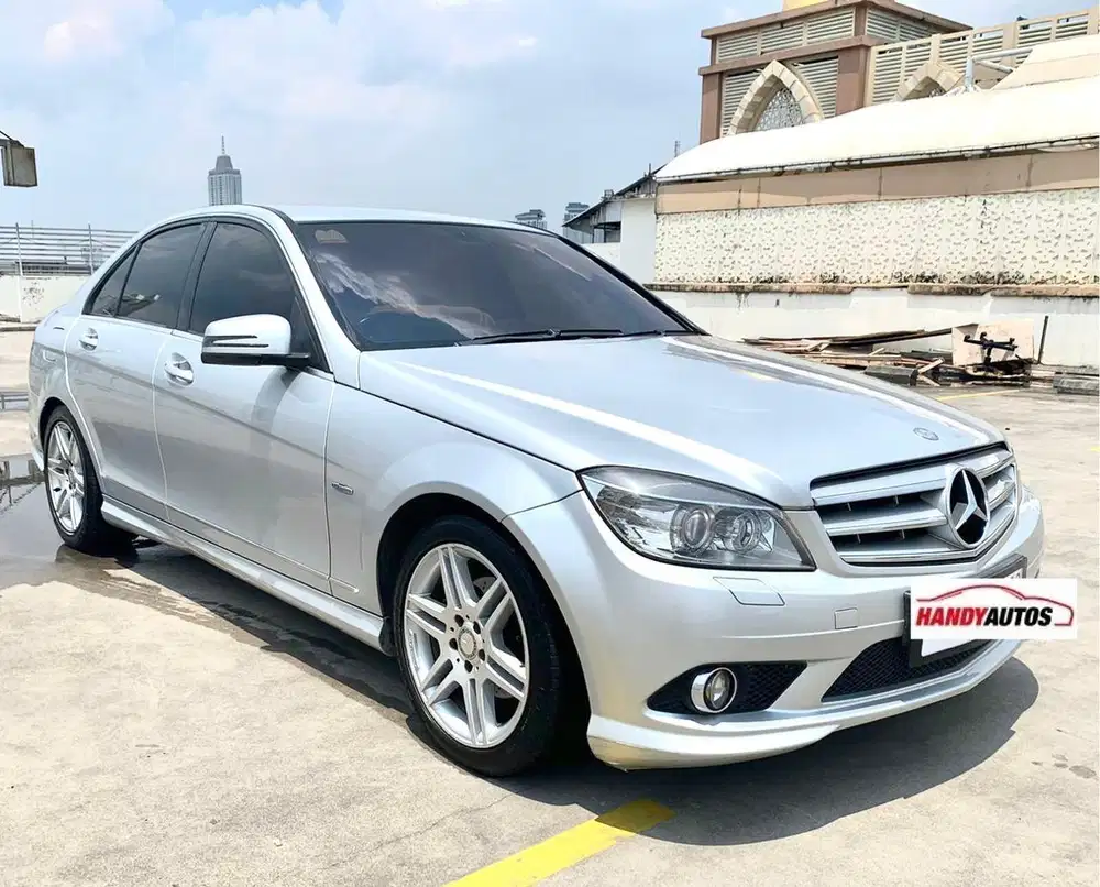 Mercedez Benz C250 CGI Avantgarde Tahun 2010 Automatic Silver Metalik