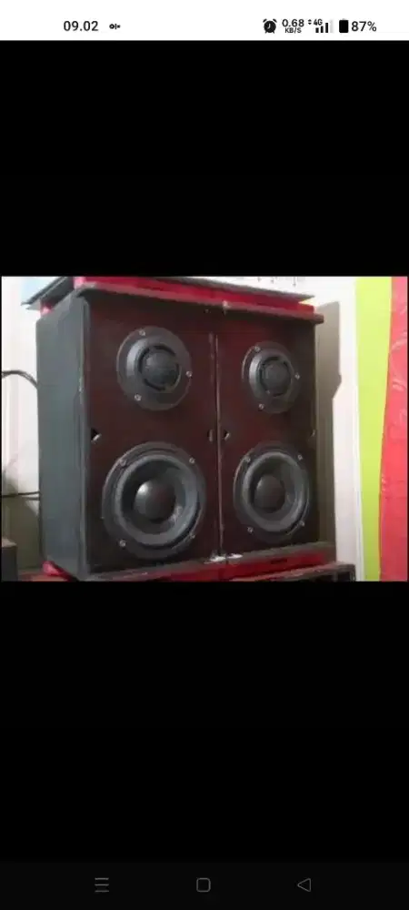 Box speaker line array 4 in