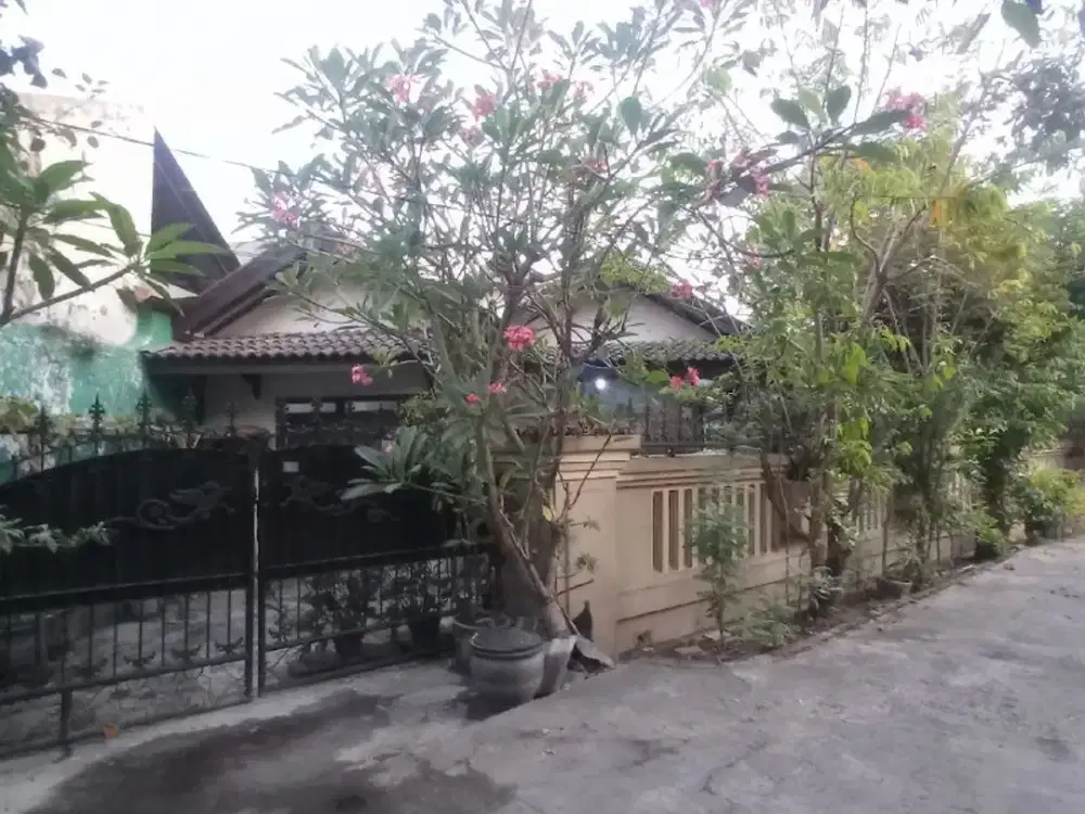 Griya Wage Hook SHM Lingkungan Nyaman Strategis dekat Bundaran Waru