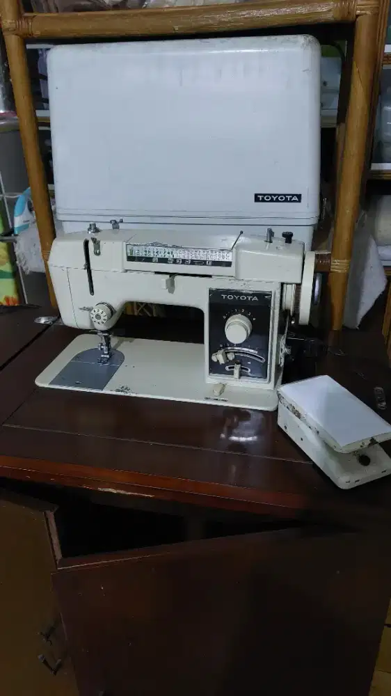 Dijual mesin jahit listrik