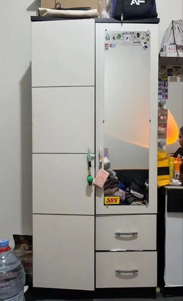 Lemari 2 pintu matraman