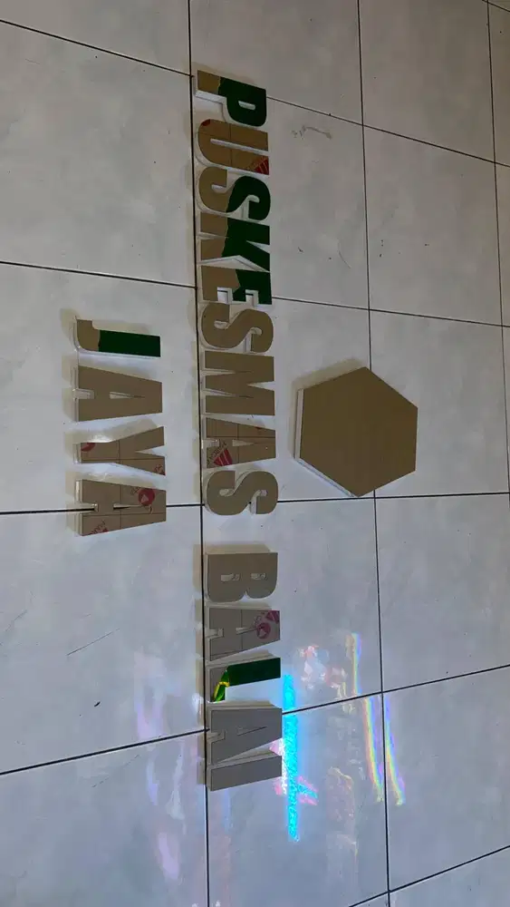 Huruf timbul akrilik non lampu