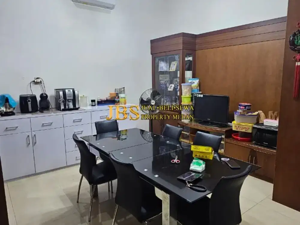 Rumah Kondisi Siap Huni Dijual di Komplek Cemara Asri Medan Jalan Sunkist