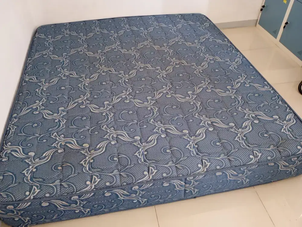 Dijual springbed Guhdo