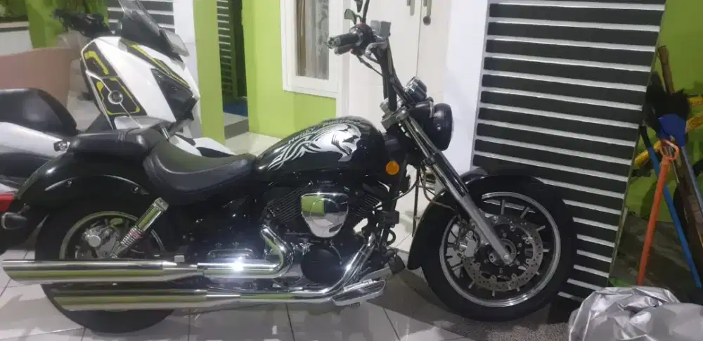 Motor SYM SM V16 250cc Modif Terawat