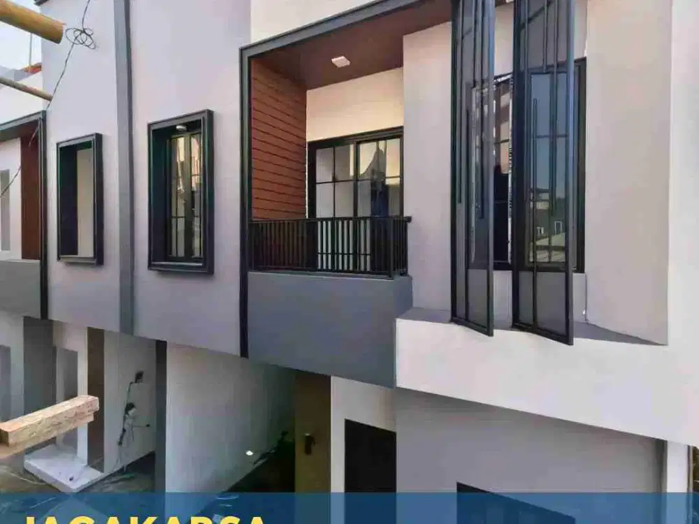 Rumah Murah 3 Lantai Rooftop Jagakarsa Jaksel