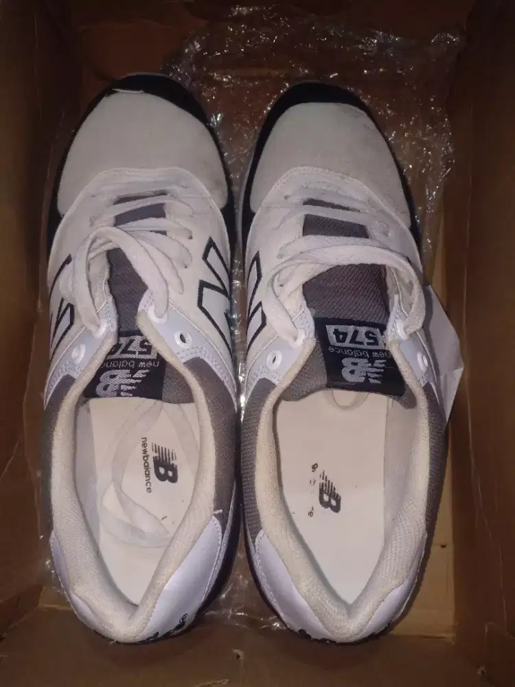 Jual sepatu NB ukuran 44