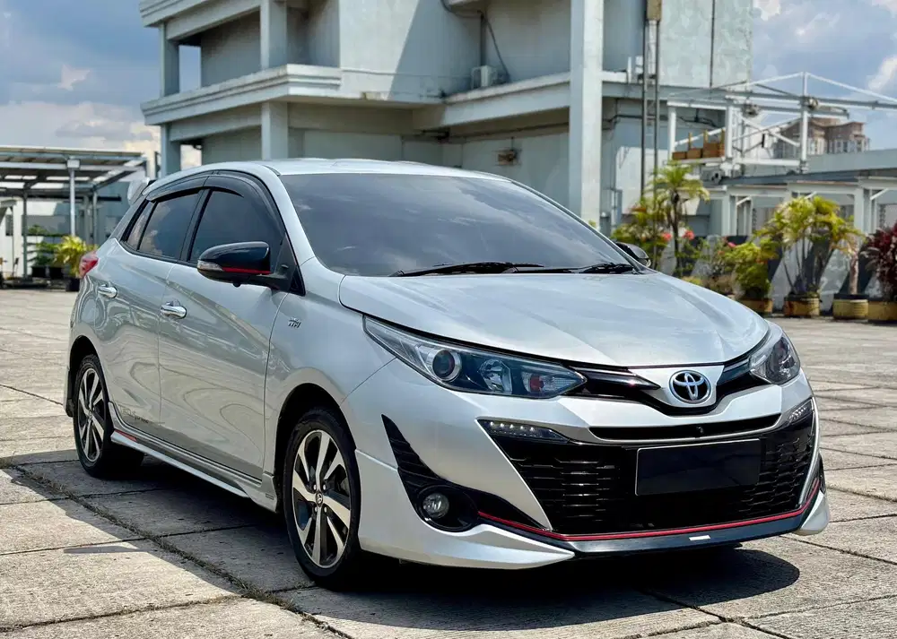 [LOW KM 50.000] TOYOTA YARIS TRD AT 2019 SILVER TT 2018 MATIC
