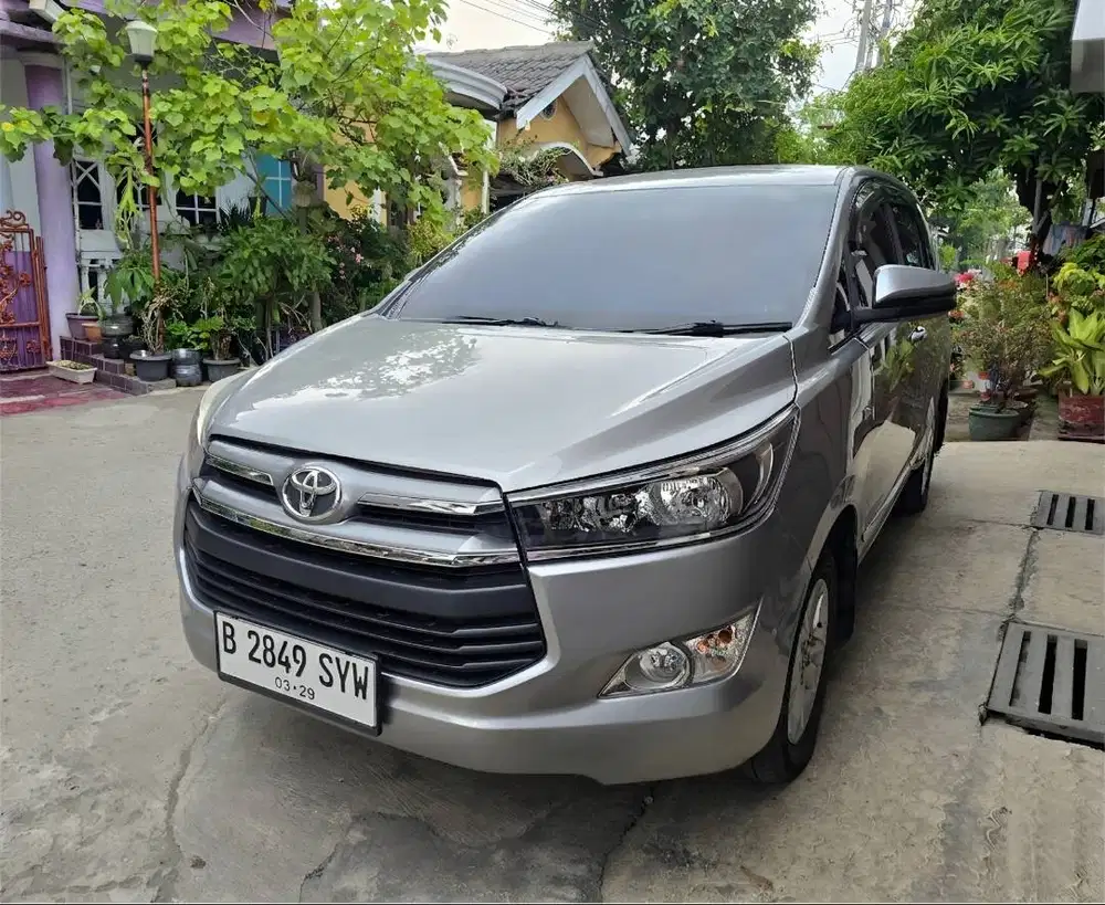 Toyota Kijang Innova Inova Reborn G Matic AT Tahun 2019 Silver , 2020