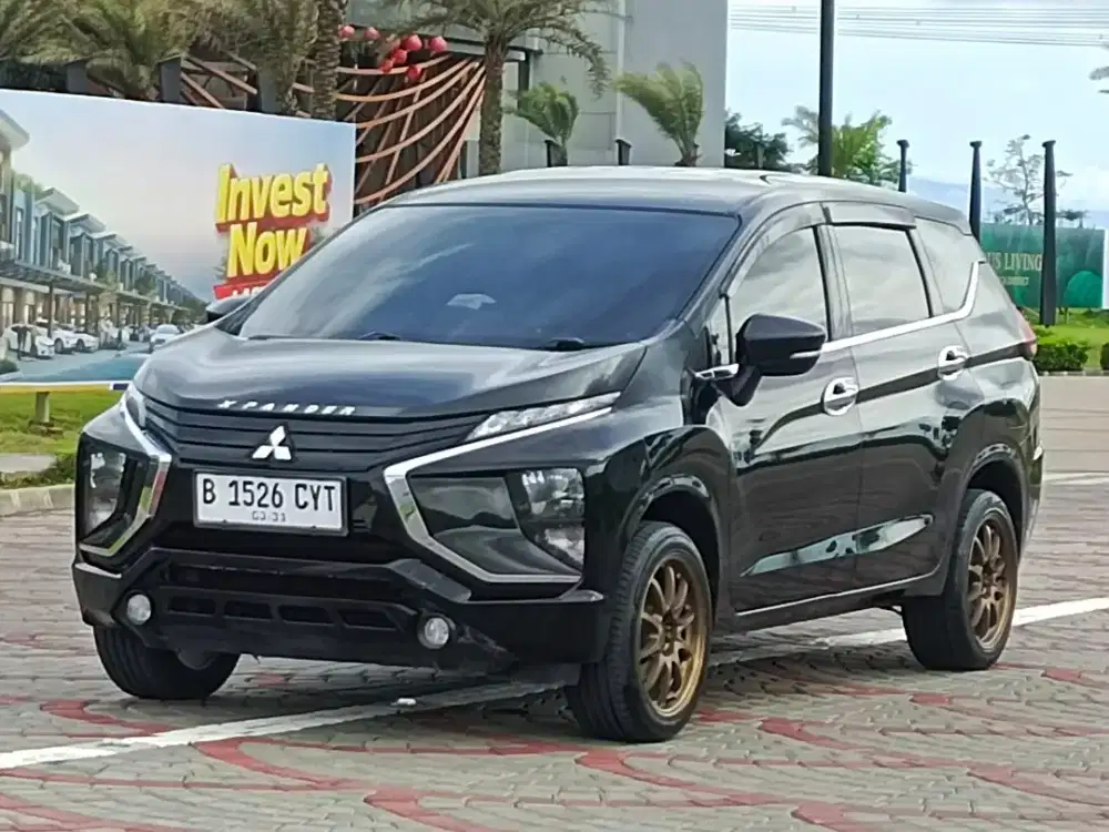 Mitsubishi Xpander Gls 1.5 Automatic 2018 Bensin Hitam  Metalik