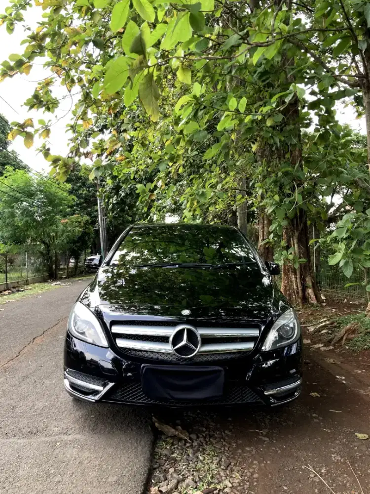 Mercedes-Benz B200 2013 Bensin