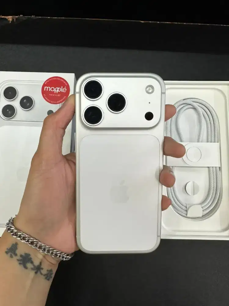 iPhone 17 Pro 512GB Silver Garansi iBox 28/01/27