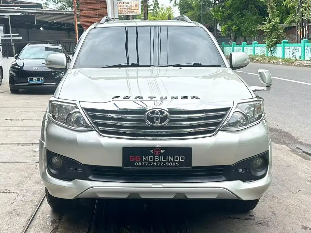 Toyota Fortuner 2.5 G TRD Solar Automatic Th 2012