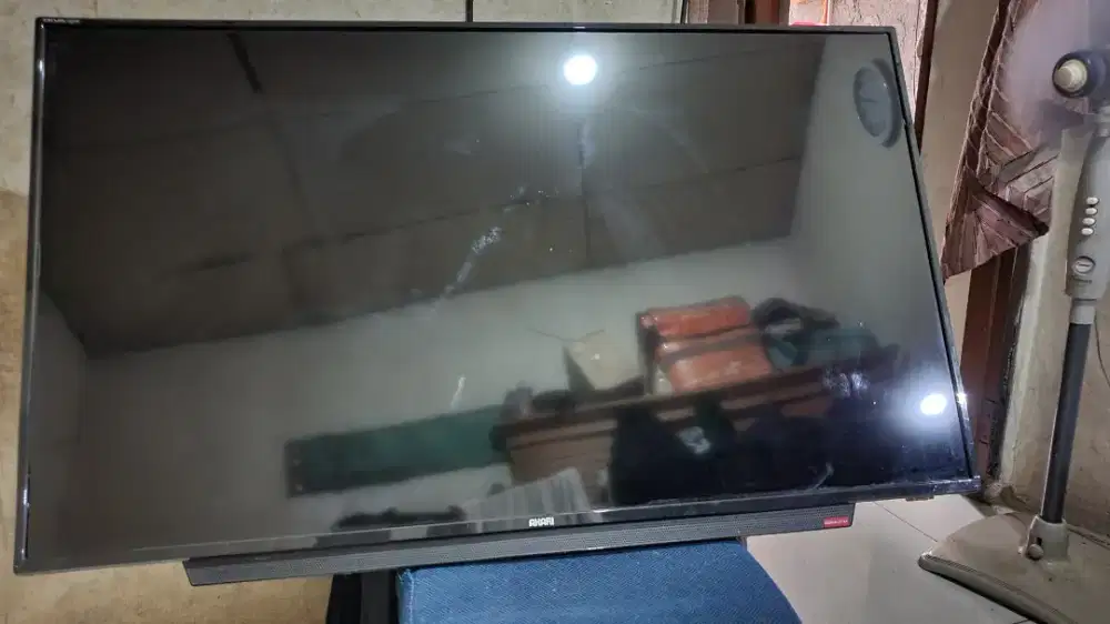 TV AKARI (SMART TV) 50INC MATI TOTAL