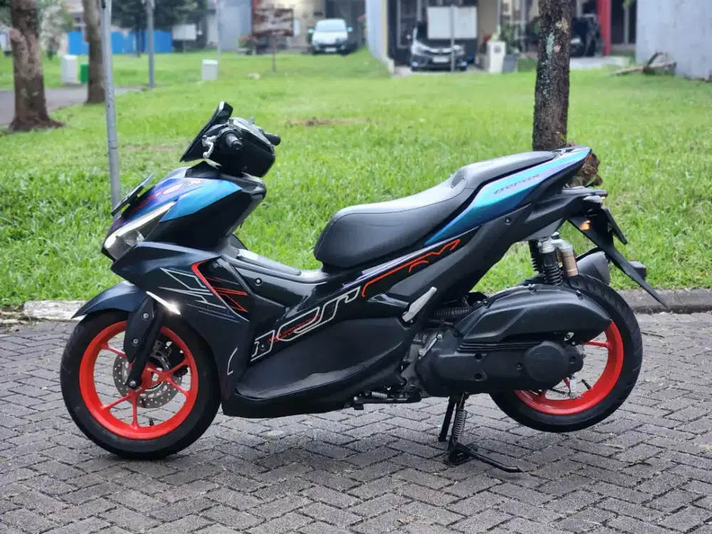 BAN DAPAT 4 PCS!! YAMAHA AEROX 155 2023 CYBER CITY PAJAK PNJG MULUSSS