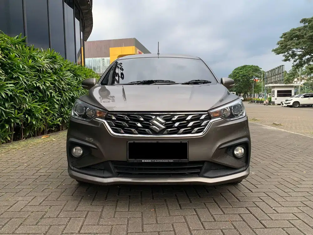 SUZUKI ERTIGA GX HYBRID MT MANUAL 2024 ABU KM 49RB