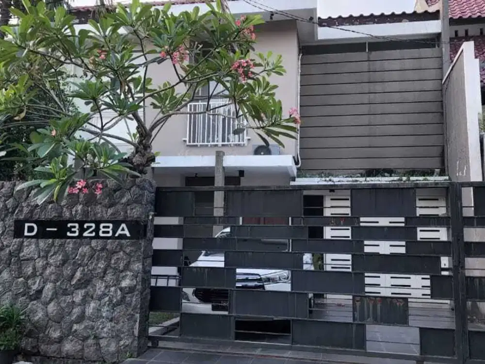 Dijual Rumah Mewah 2 Lantai Daerah Margorejo, Dkt Marina Plaza, Sby