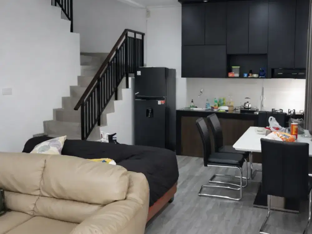 Good Deal! Rumah Scarlet Pik 2 8X10 Semi Furnished Rapi Terawat