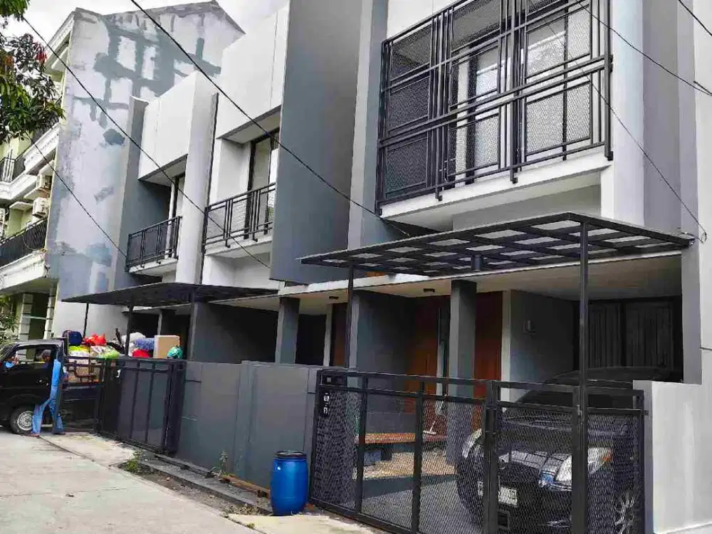 Di jual rumah baru medang lestari