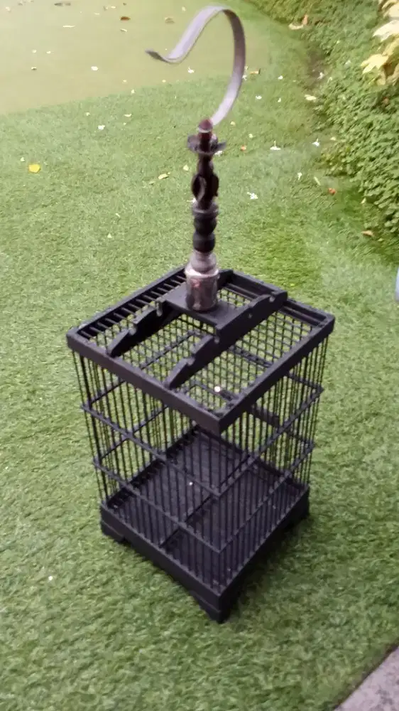 2 kandang burung kecil