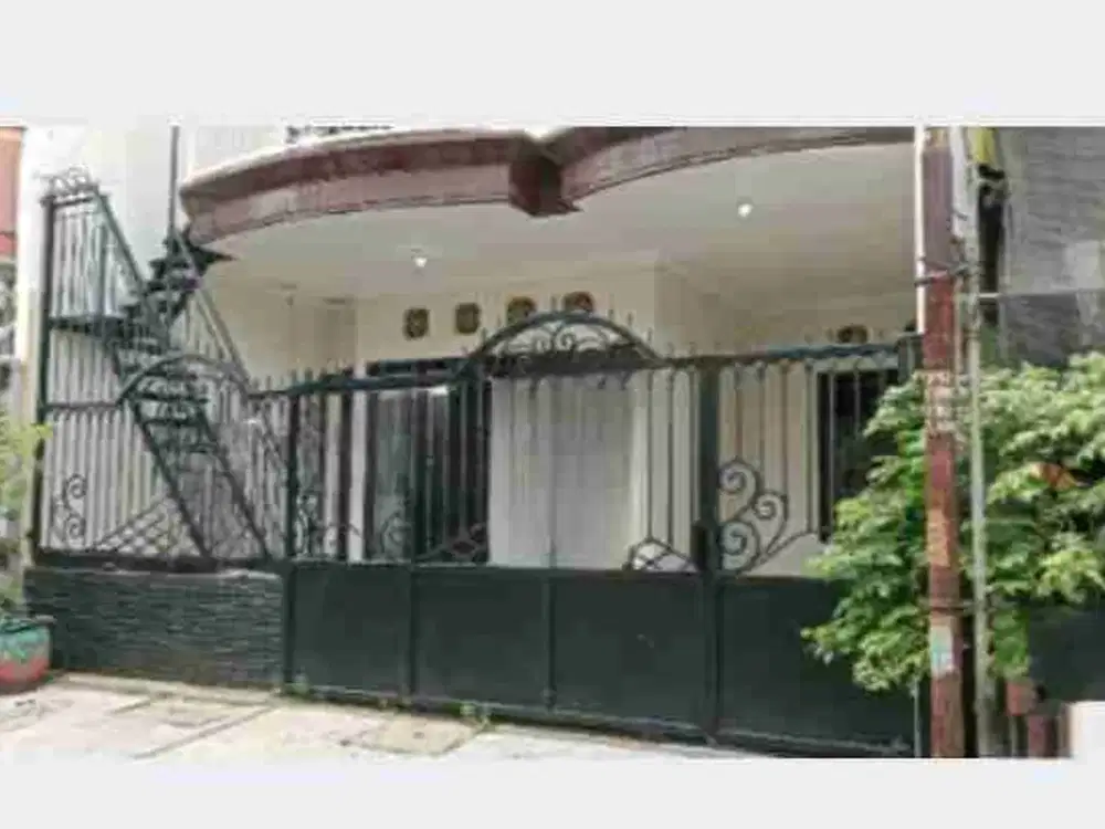 Disewakan rumah di pakis Tirtosari Surabaya