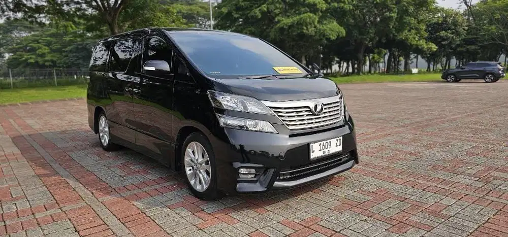 LowKM20rb asli!Vellfire ZPlatinum th 2011 CBU,Interior beludru Isofix