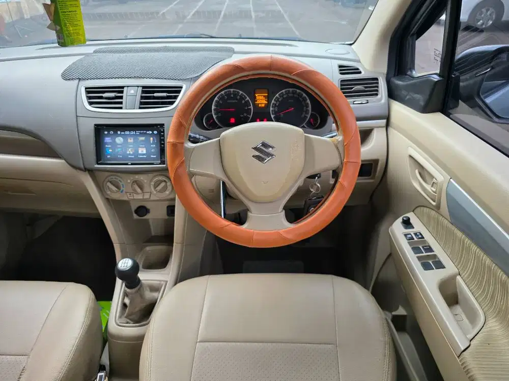 Suzuki Ertiga GL Manual 2014 Dp 8 Juta Promo