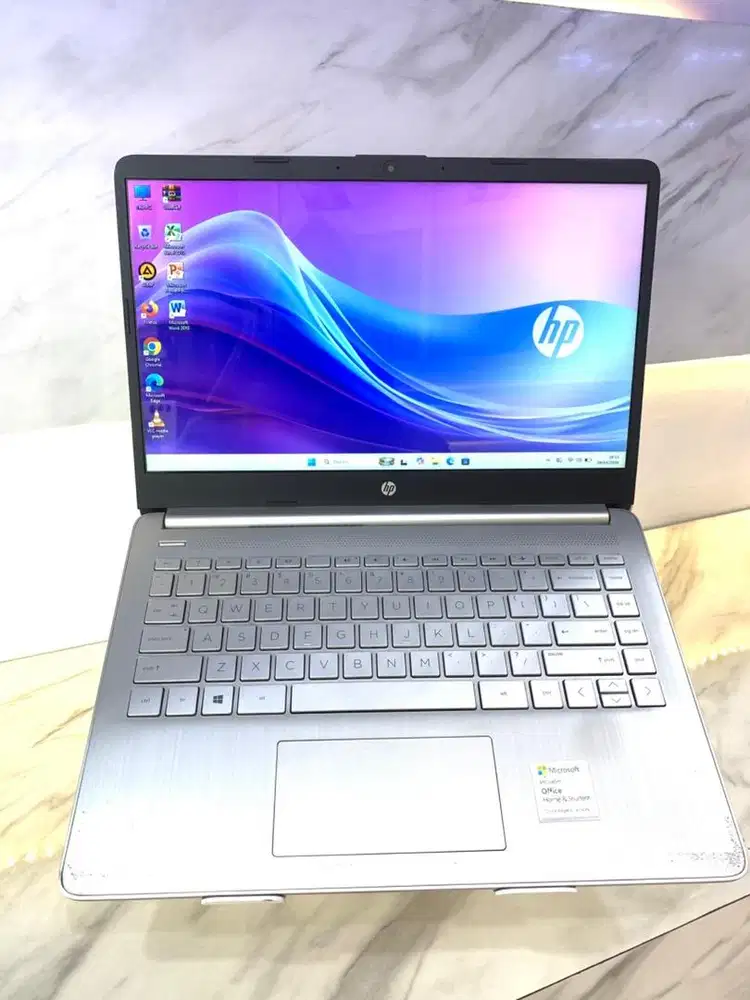 Dijual Laptop HP 14s RAM 4 GB SSD 512 GB